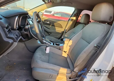 2015 Chevrolet Malibu Ls z USA, uszkodzony, nr VIN 1G11B5SL5FF352184